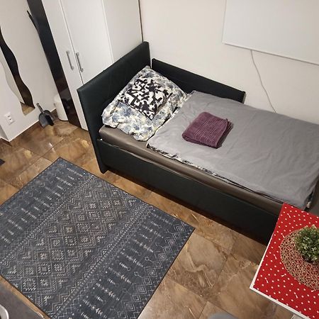 Studio12 Братислава Экстерьер фото